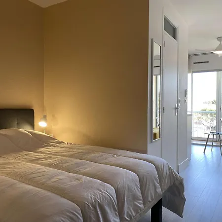 Beau T1 Avec Vue Sur L'etang A - Fr-1-553-294 Apartment
